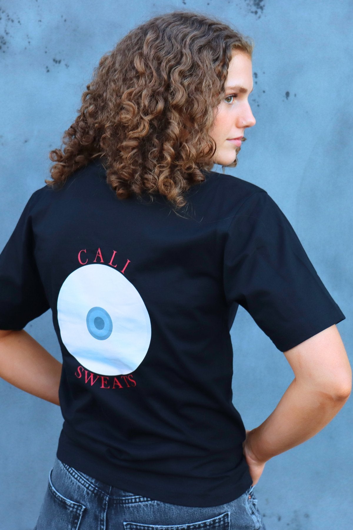 T-shirt Music Is Medicin - black - Calisweats.dk